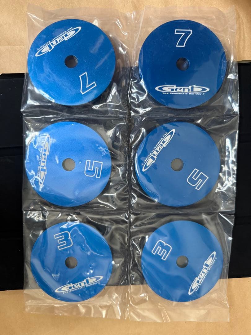 玄武　200系ハイエース　バンプ　アジャストプレート