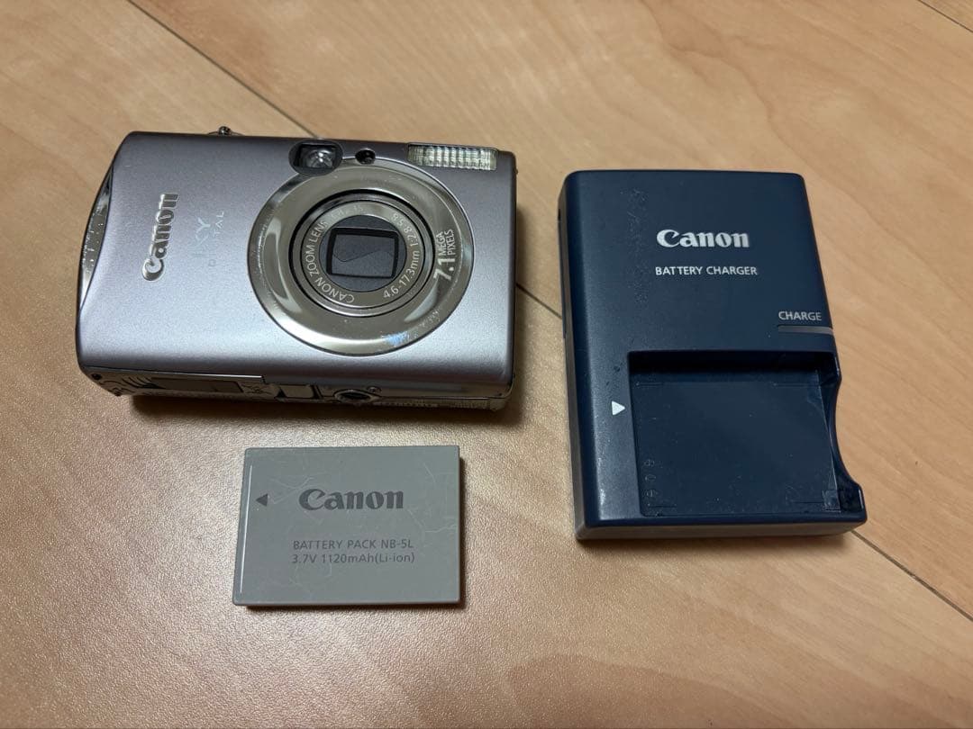 デジカメ　平成レトロ　Canon IXY900is 動作確認OK