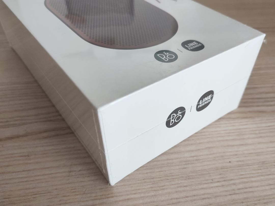 未使用・未開封 B&O Beoplay P2 スピーカー 茶色 限定版 Bang