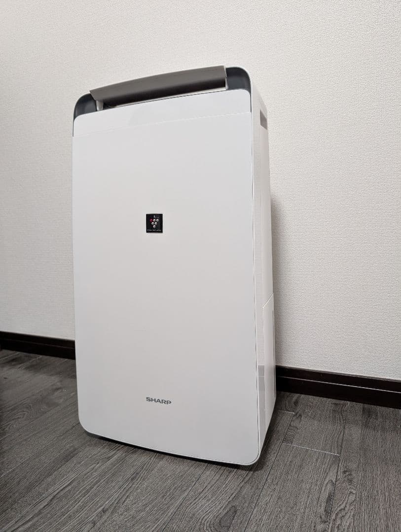 【値下げ】SHARP 除湿機 CV-L120-W 2021年製