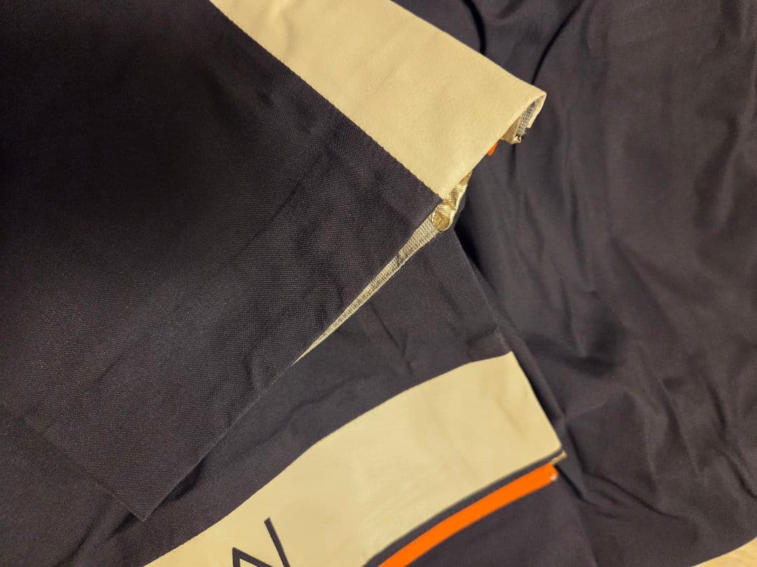 J*4様 未着用　MARK&LONAレイン暴風パンツ