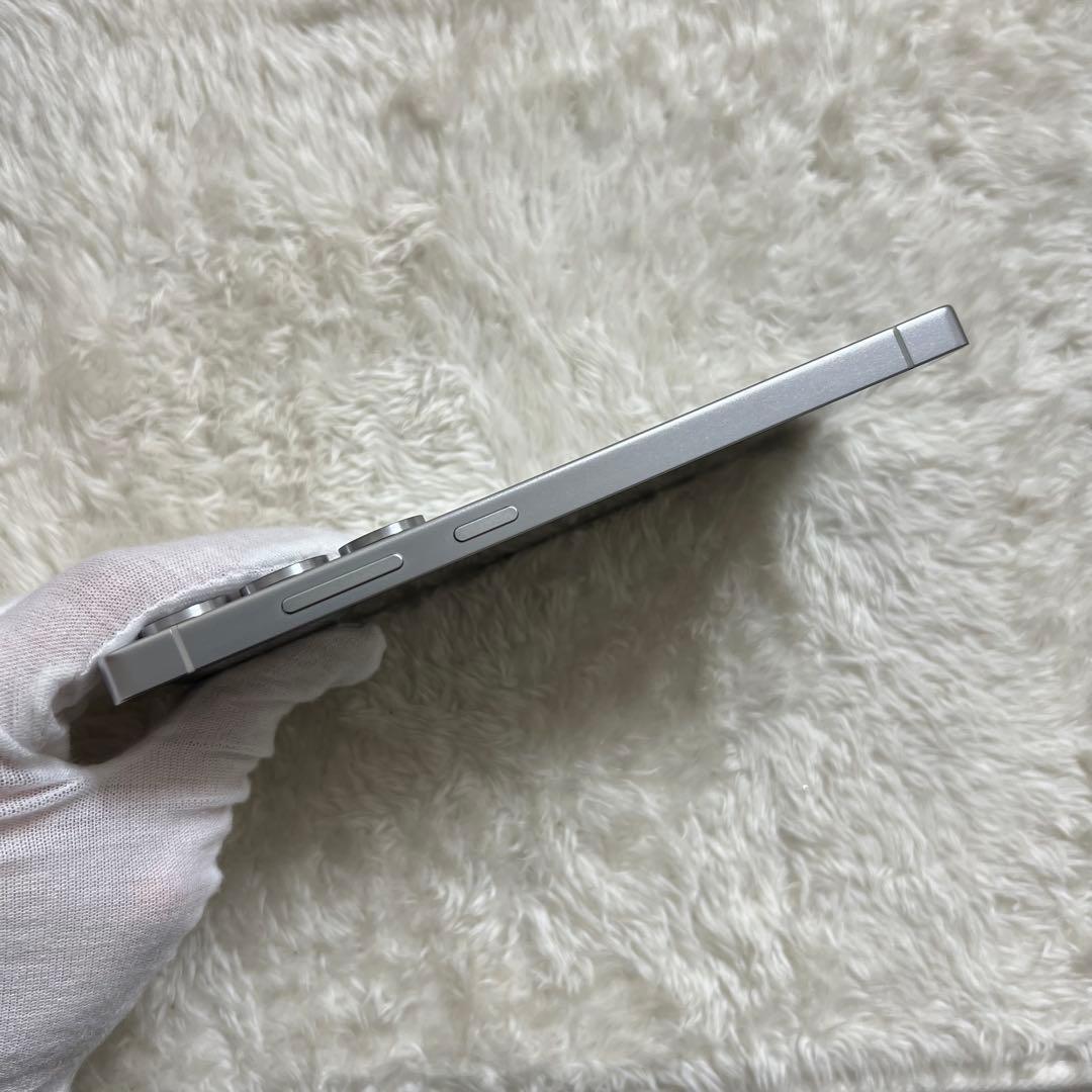 ★ Galaxy S25 ultra 256GB ホワイトシルバー美品j07