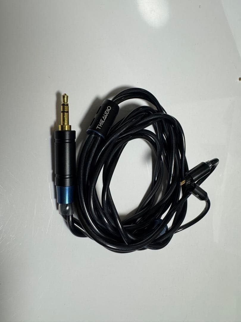 THIEAUDIO Elitenoirハイエンドイヤホン用アップグレードケーブル