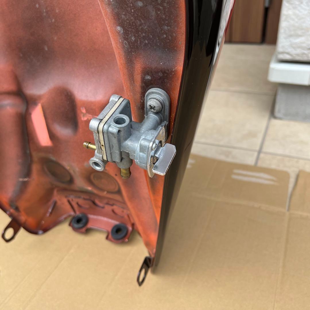 ゼファー750 純正ガソリンタンク 火の玉 ファイナルエディション