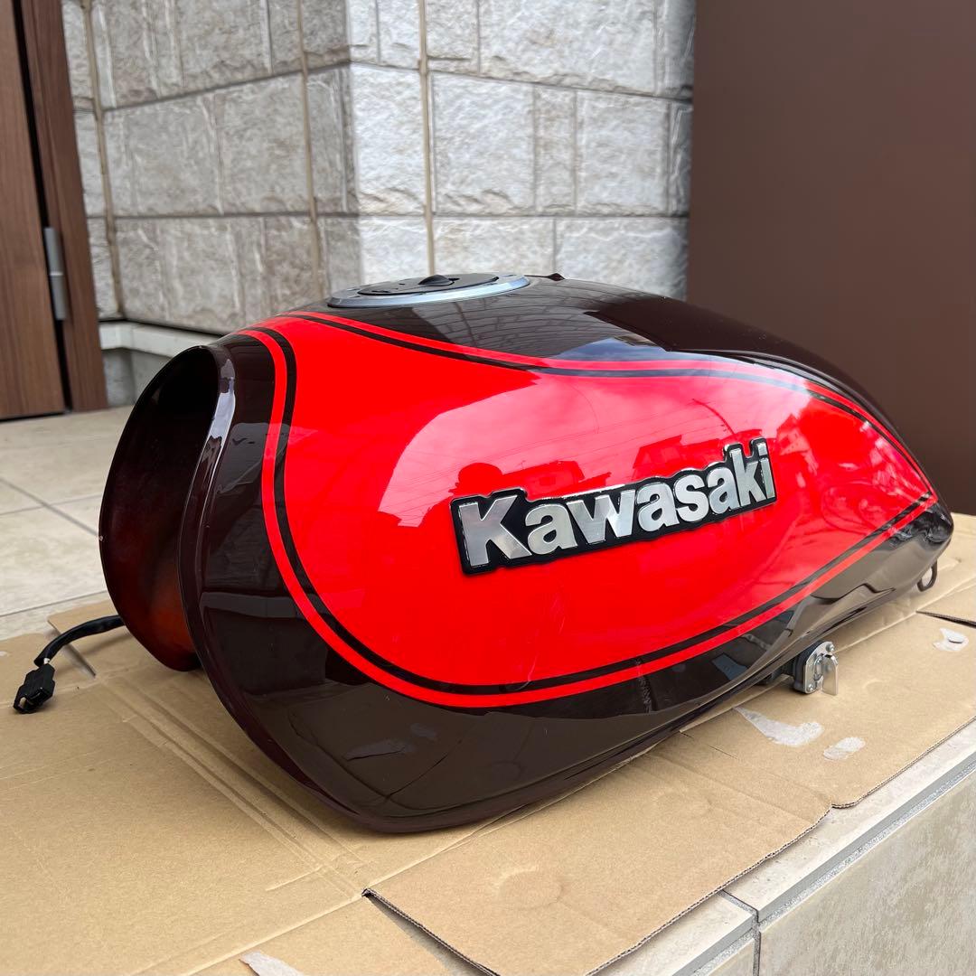 ゼファー750 純正ガソリンタンク 火の玉 ファイナルエディション