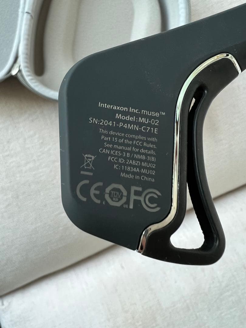 美品Muse 脳波計 ヘッドホンMU-02