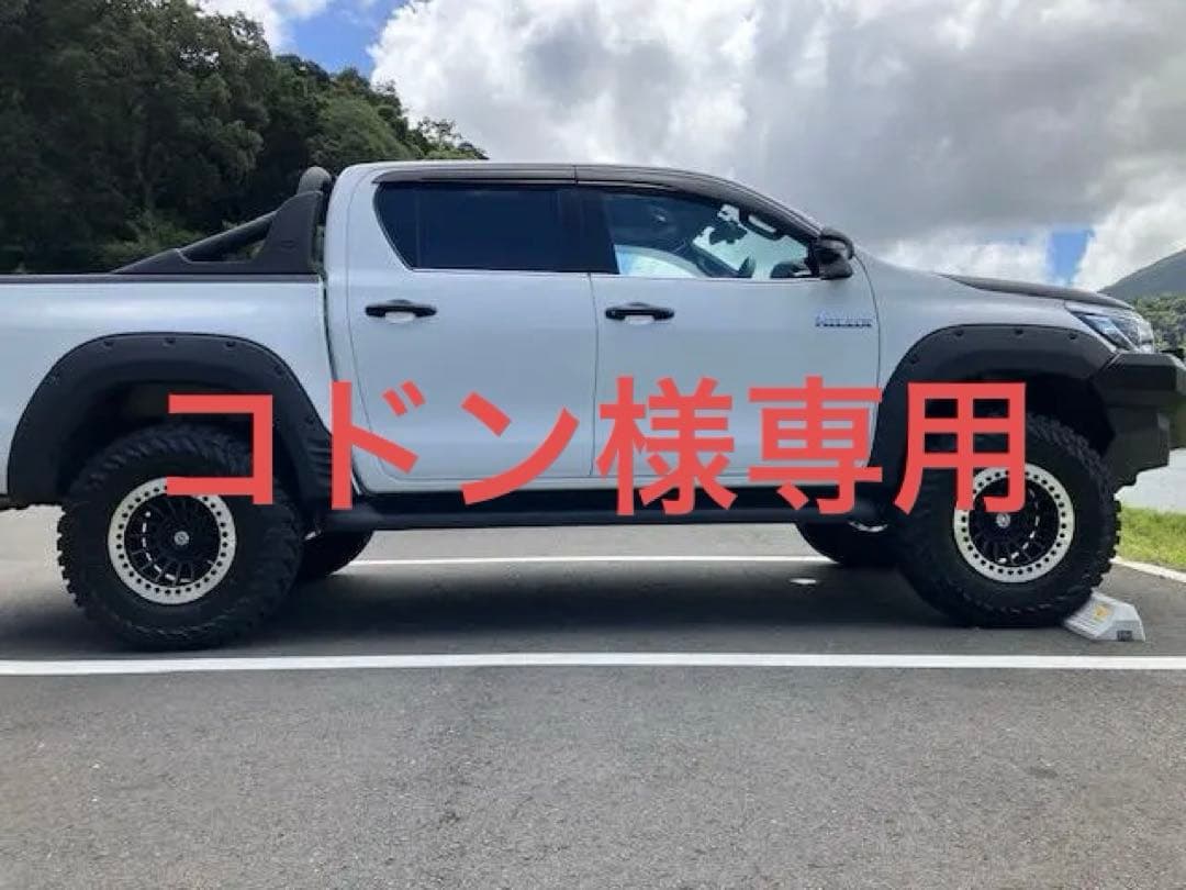 ソリッドレーシングタービンZ1 16ジオランダーMTG003 285/75R16