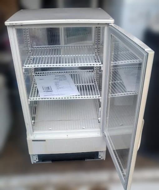 Panasonic／パナソニック4面ガラス式冷蔵ショーケース　SMR-CZ65F