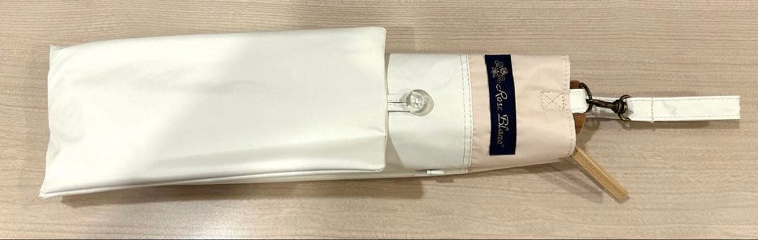 芦屋ロサブラン 2段折りたたみ日傘 完全遮光100％