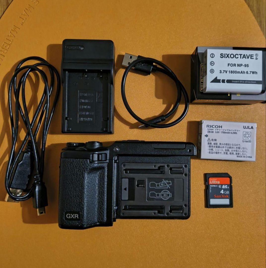 【極美品】RICOH GXR+A16 24-85mm F3.5-5.5