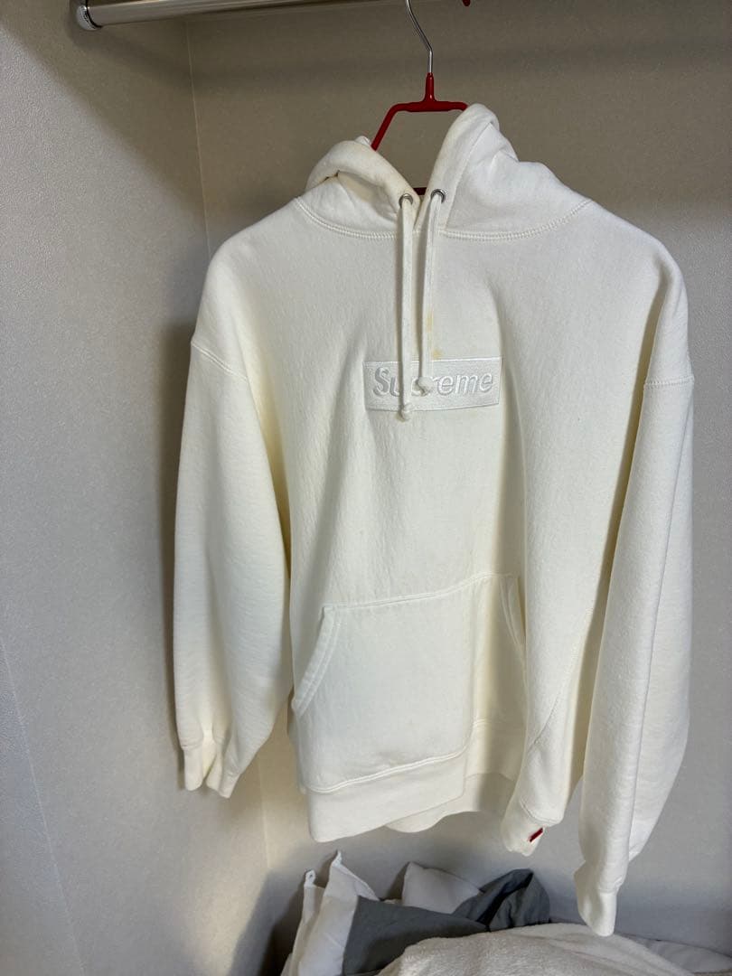 Supreme ホワイトパーカー フード付き