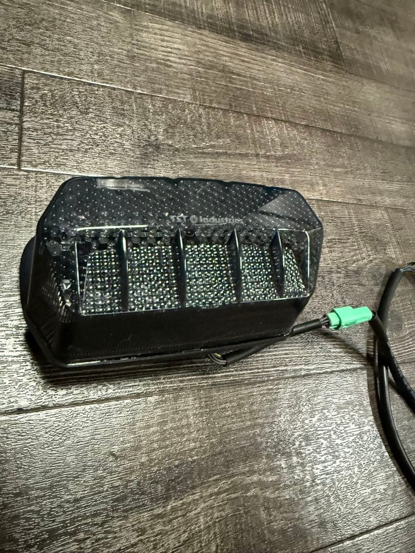 [美品]グロム　TST テールランプ