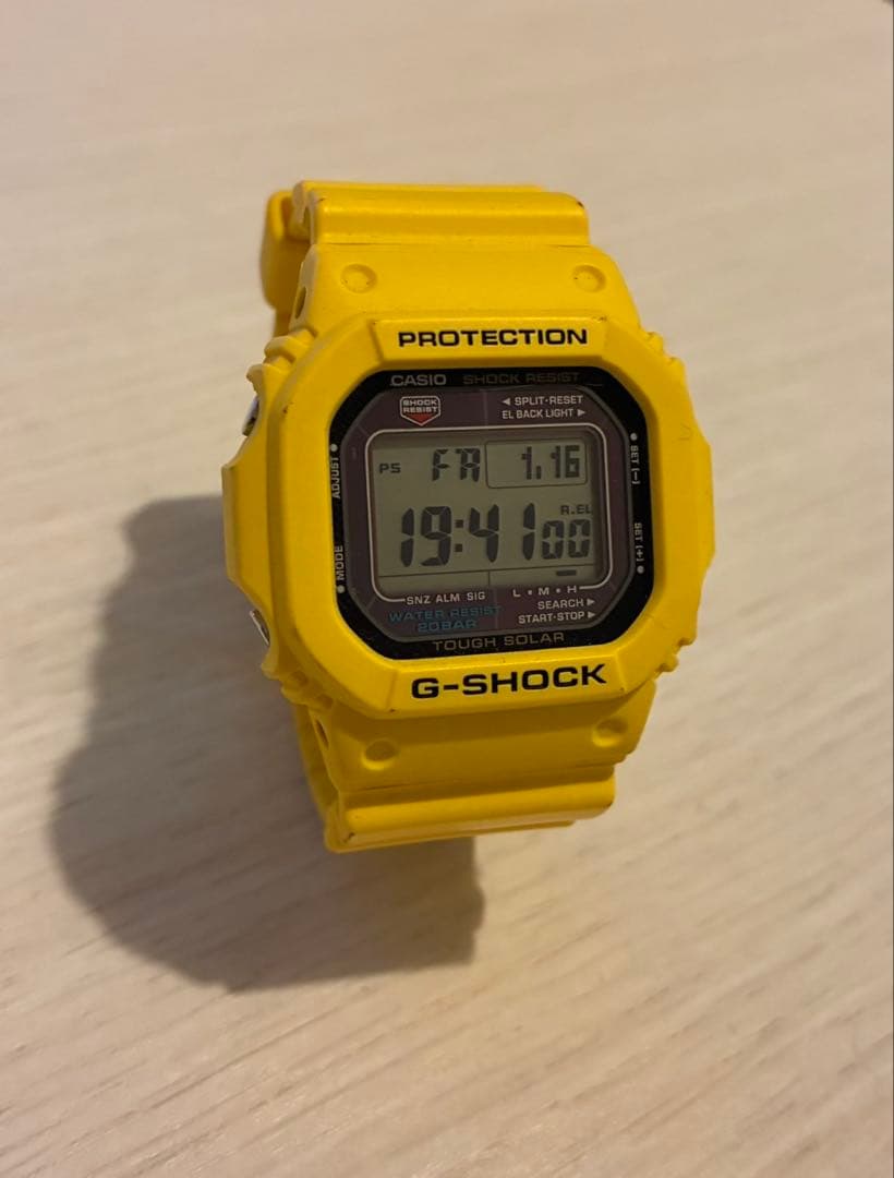 G-SHOCK イエロー 腕時計