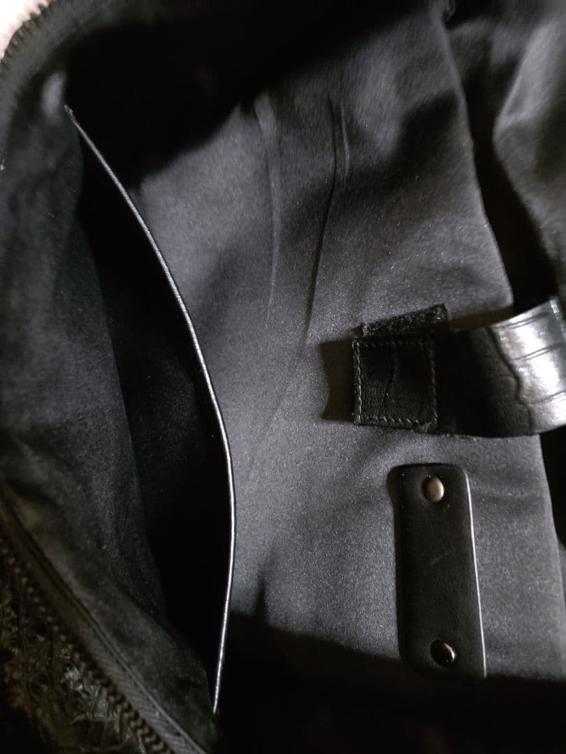 クロコダイル本革リュック・バックパック