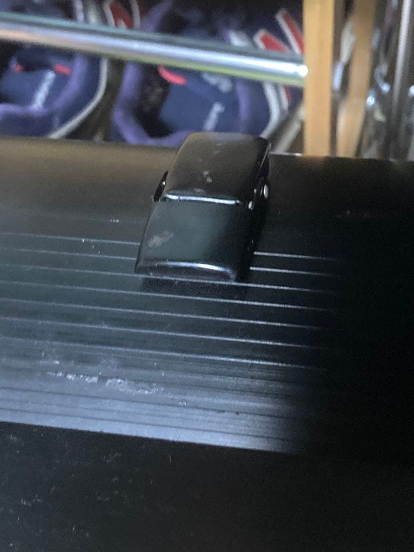 プロジェクタースクリーン 自立式 手動 80インチ ブラック