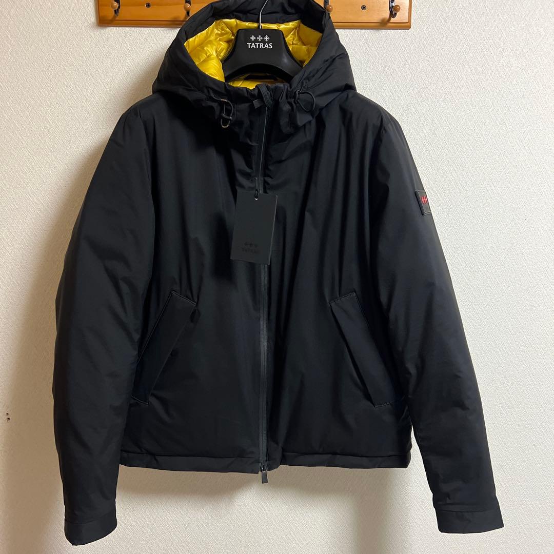 ri 　タトラス　ダウジャケットAMIMADO アミマード　ブラック