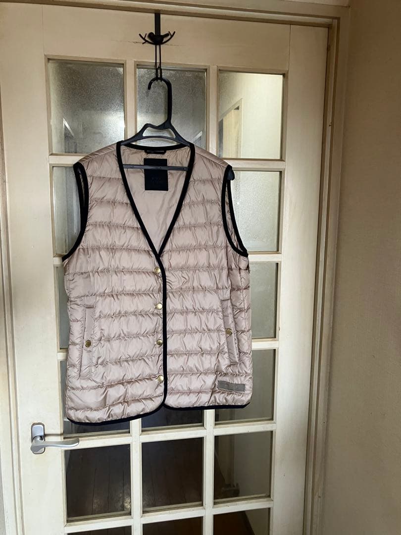 タトラスモッズコート3ベスト付き　来月8日まで海外なので居りません。