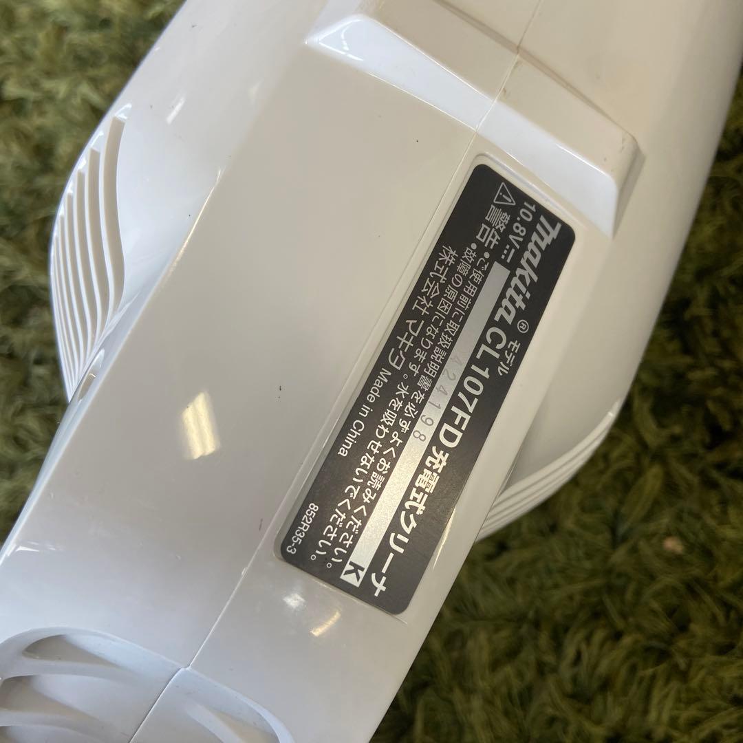 Makita⭐️スティッククリーナー CL107FD サイクロンアタッチメント付き