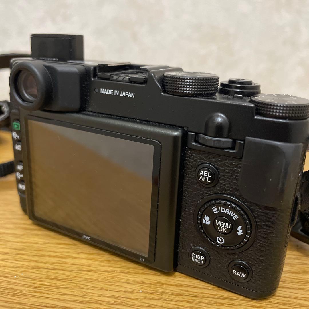 FUJIFILM X10 デジタルカメラ 本体