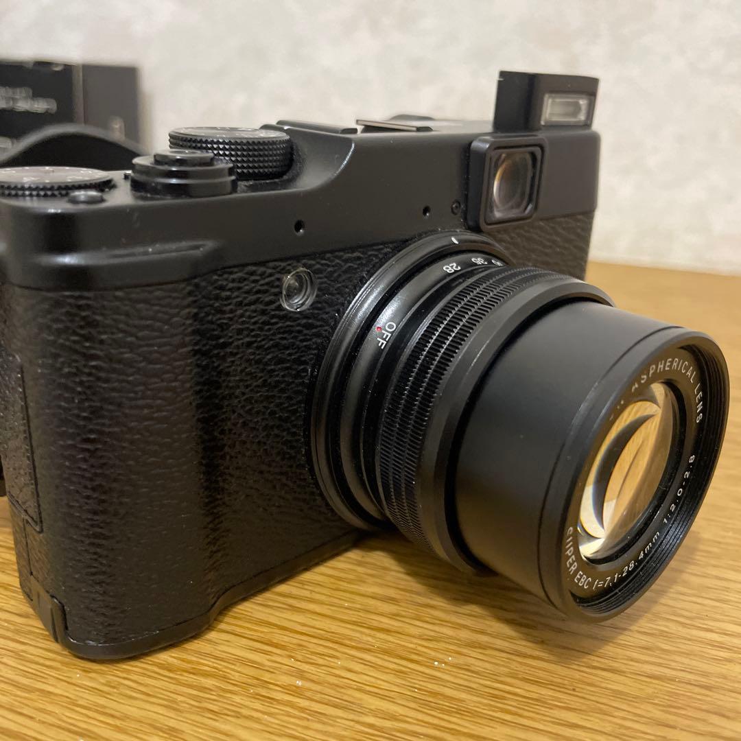 FUJIFILM X10 デジタルカメラ 本体