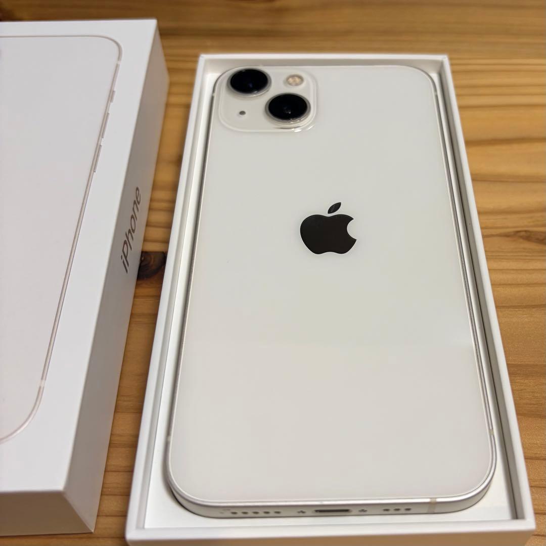 iPhone13 128GB白 SIMフリー ★超メルカリ値下中 ケーブル6本付