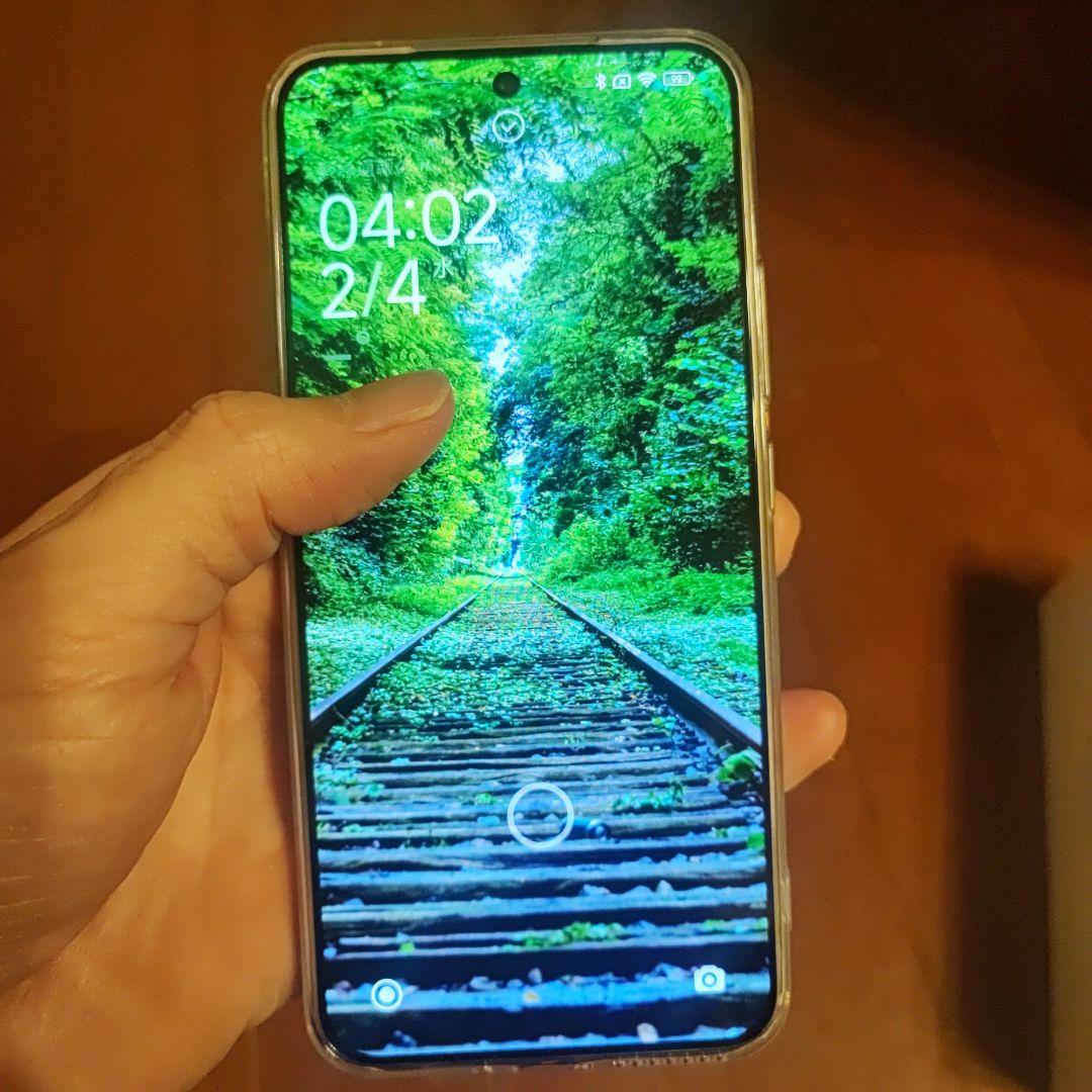 スマートフォン本体 Xiaomi15 Green 12GB RAM 256GB ROM