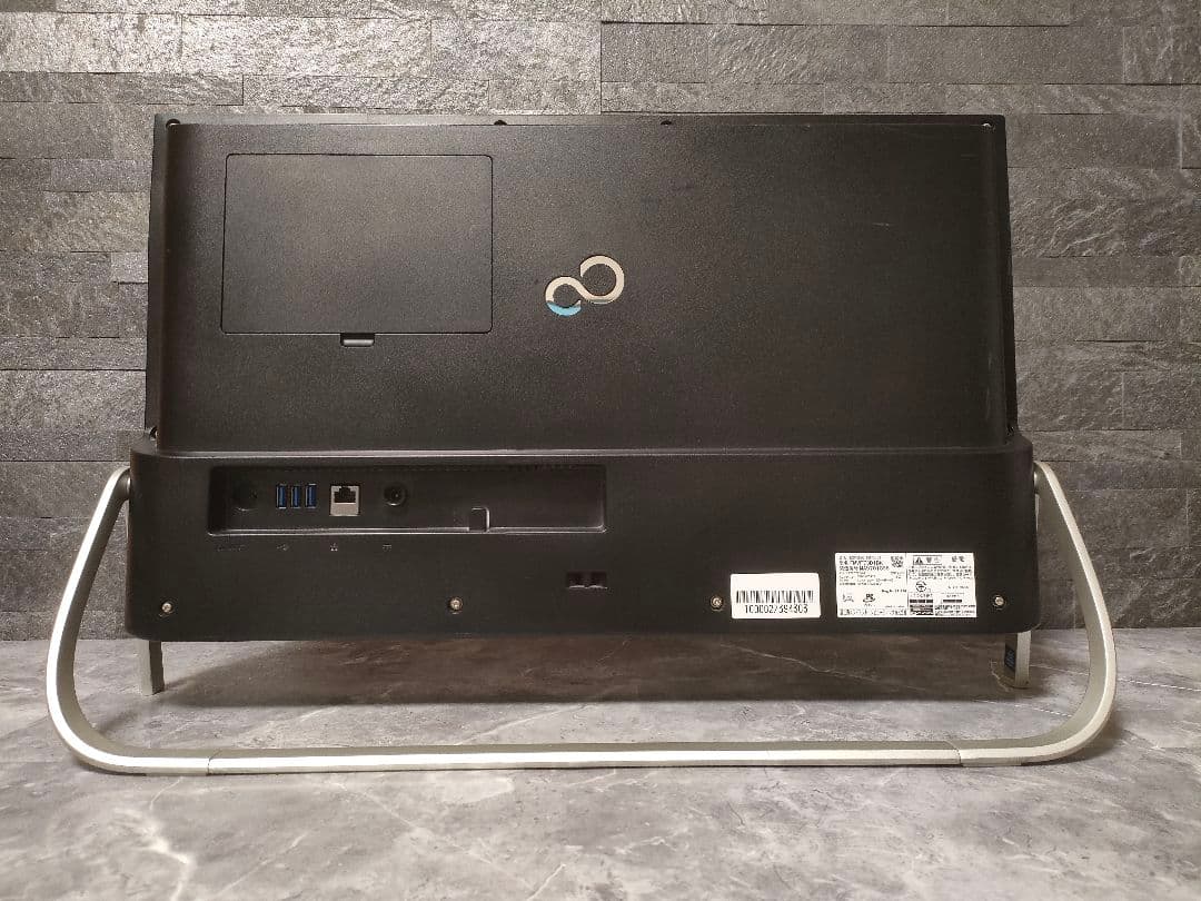 FUJITSU 一体型PC corei7-8750H 新品メモリ32GB