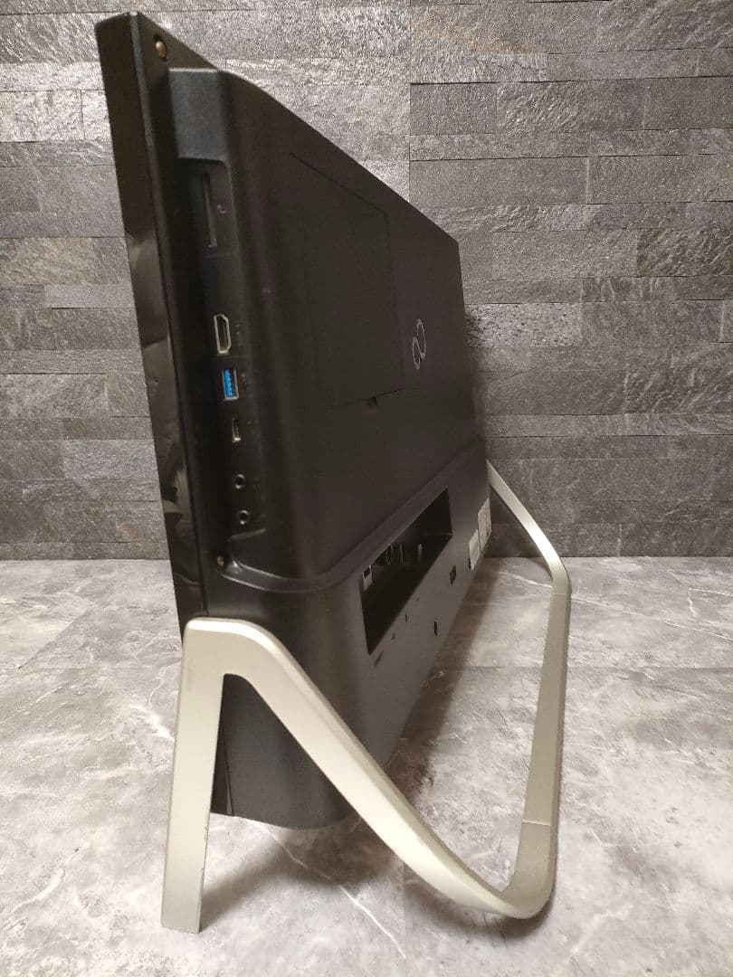 FUJITSU 一体型PC corei7-8750H 新品メモリ32GB