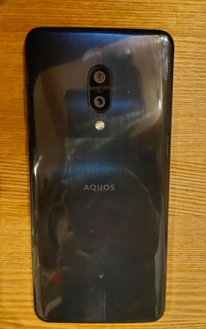 aquos zero2 (SoftBank) アストロブラック
