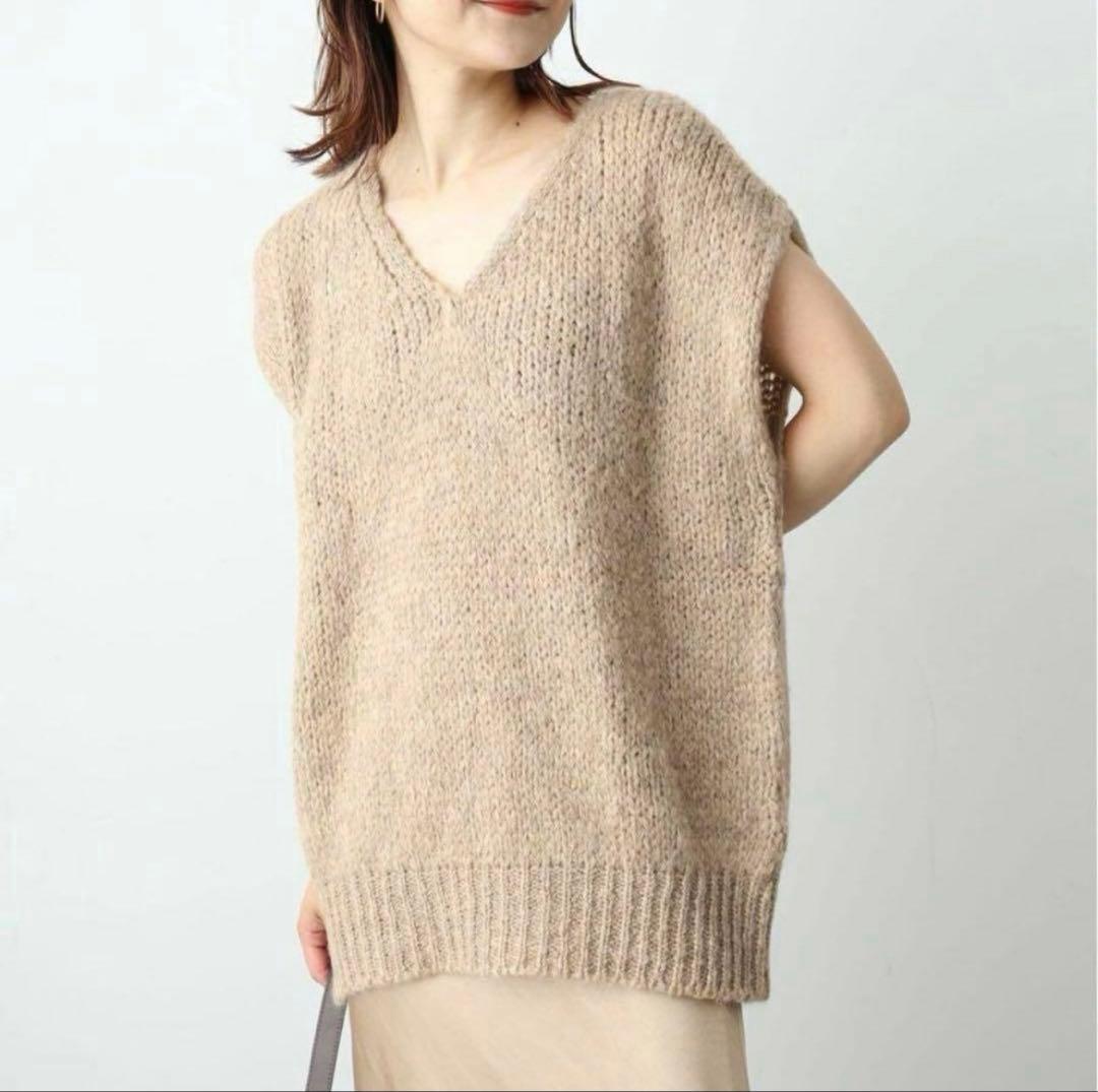 【TRICOTS JEAN MARC】 VN ベストニット　Vネックベスト