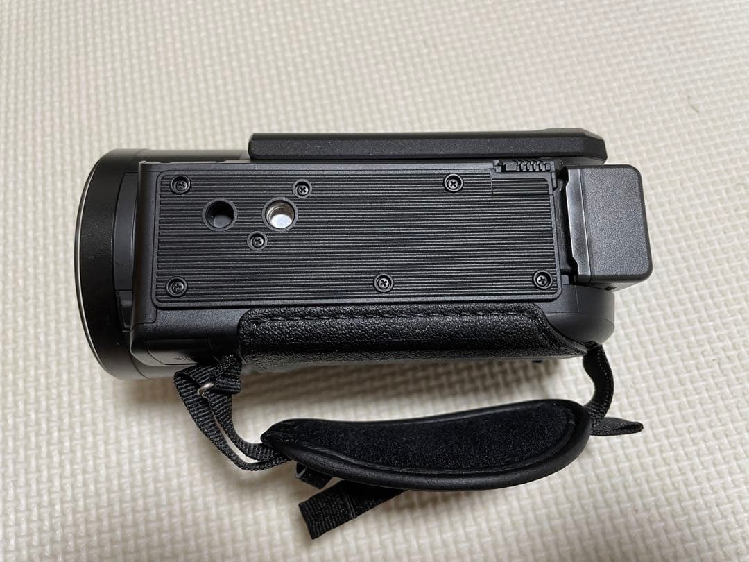 パナソニック ビデオカメラ HC-V900