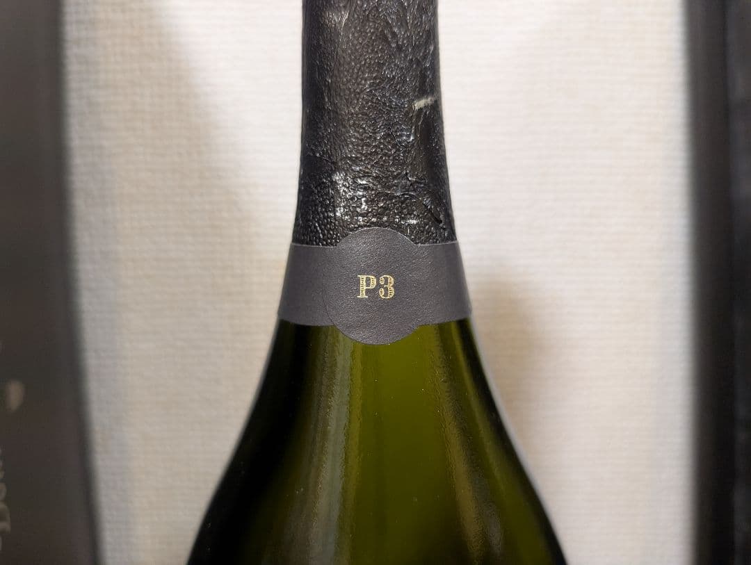 ドンペリ P3 空瓶と箱セット