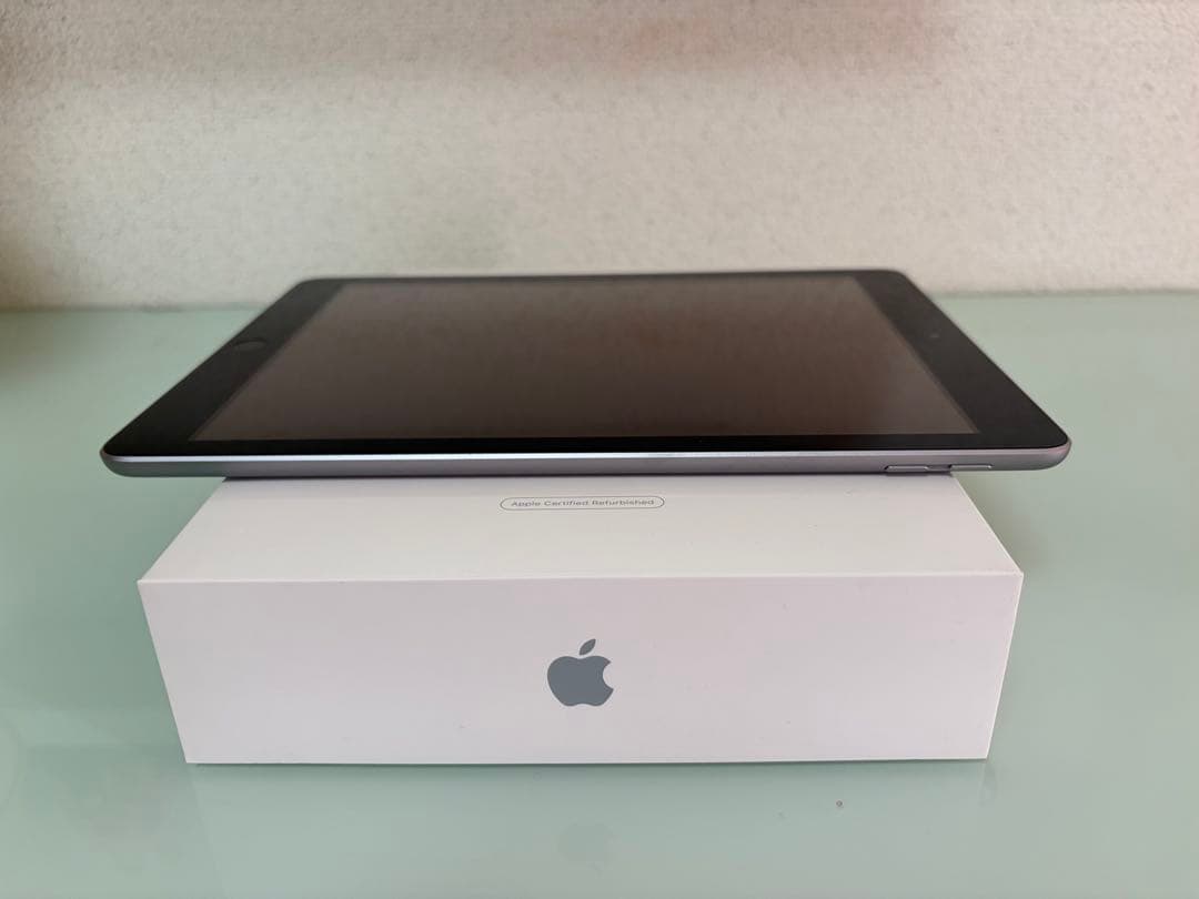 iPad 第6世代 本体 32GB 純正