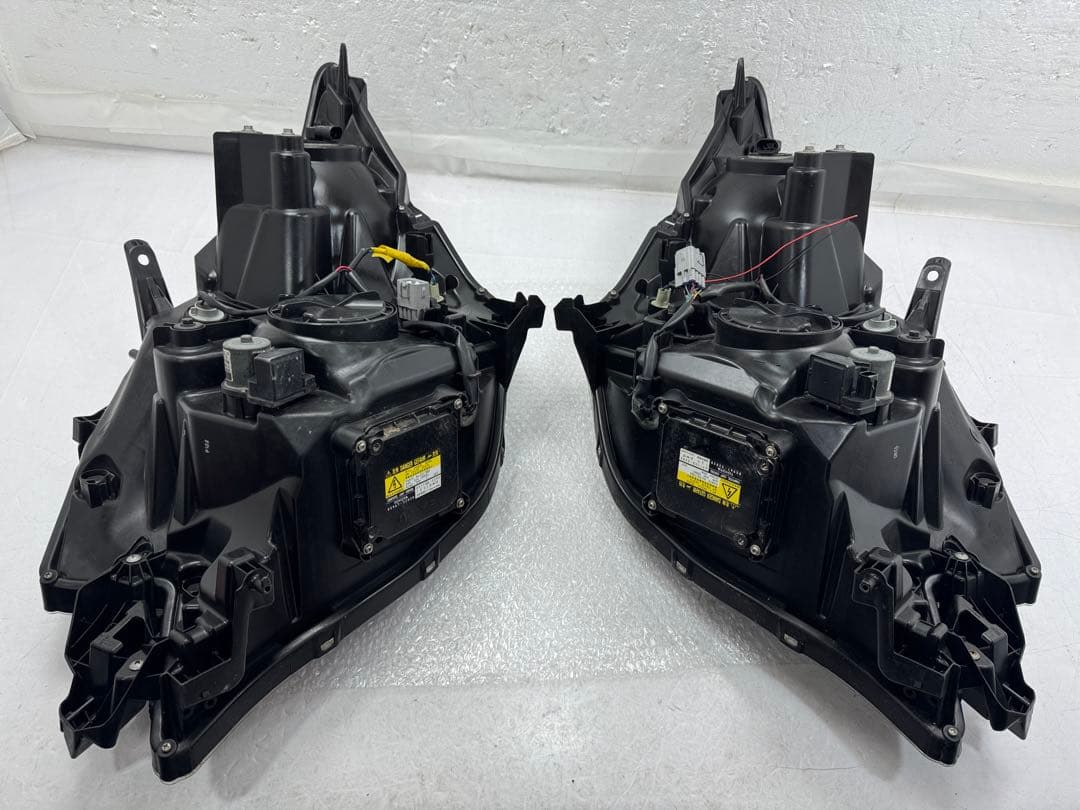 ヴェルファイアGGH20W後期へッドライト左右セット58-24キセノンHID