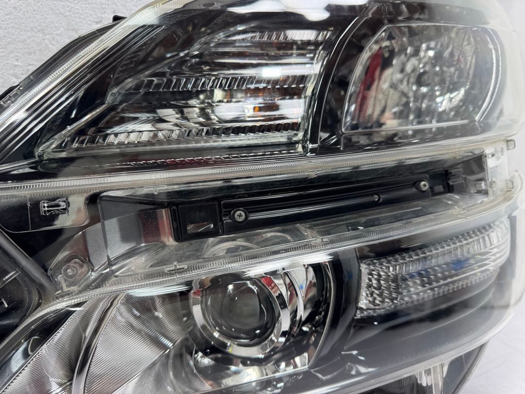 ヴェルファイアGGH20W後期へッドライト左右セット58-24キセノンHID