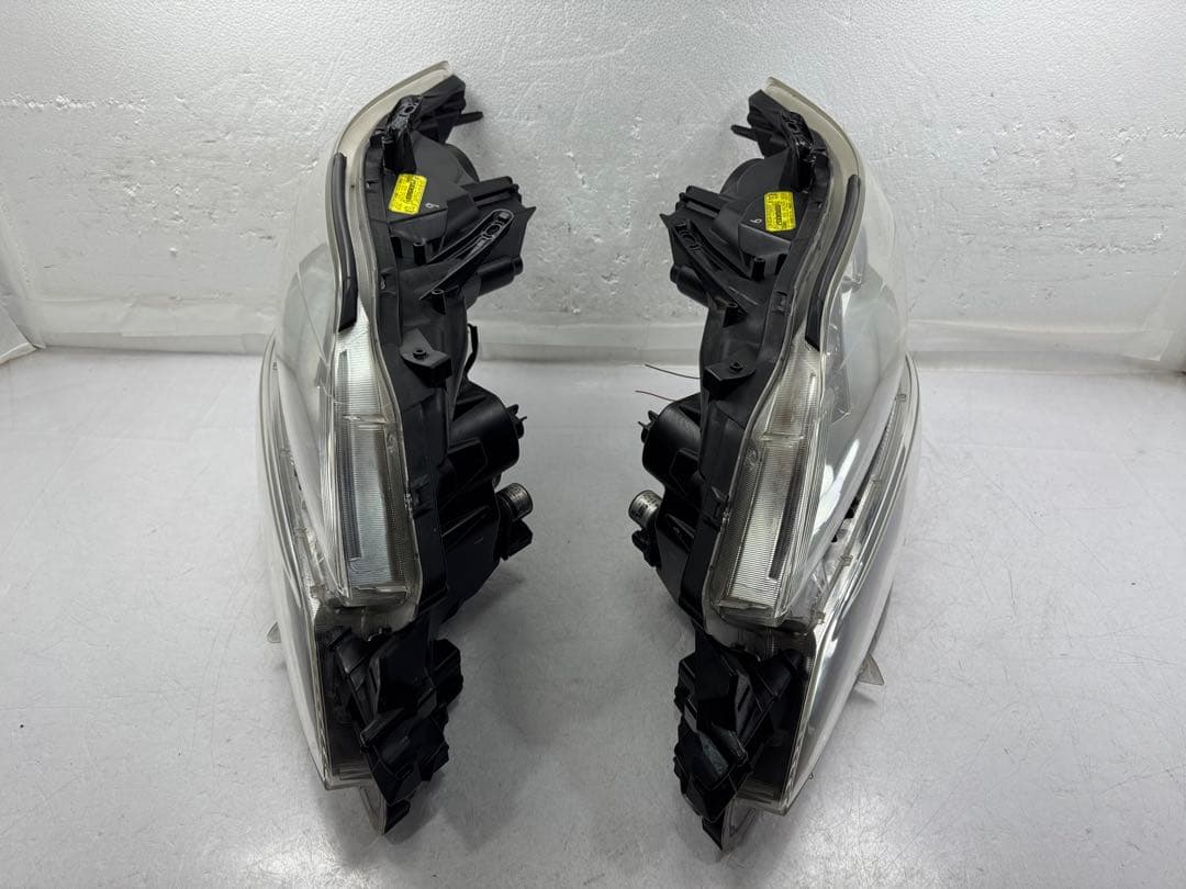 ヴェルファイアGGH20W後期へッドライト左右セット58-24キセノンHID