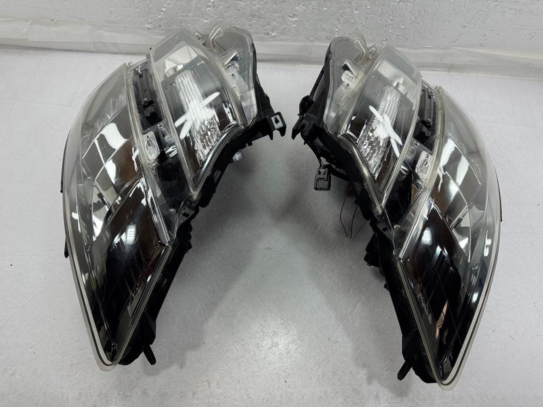 ヴェルファイアGGH20W後期へッドライト左右セット58-24キセノンHID