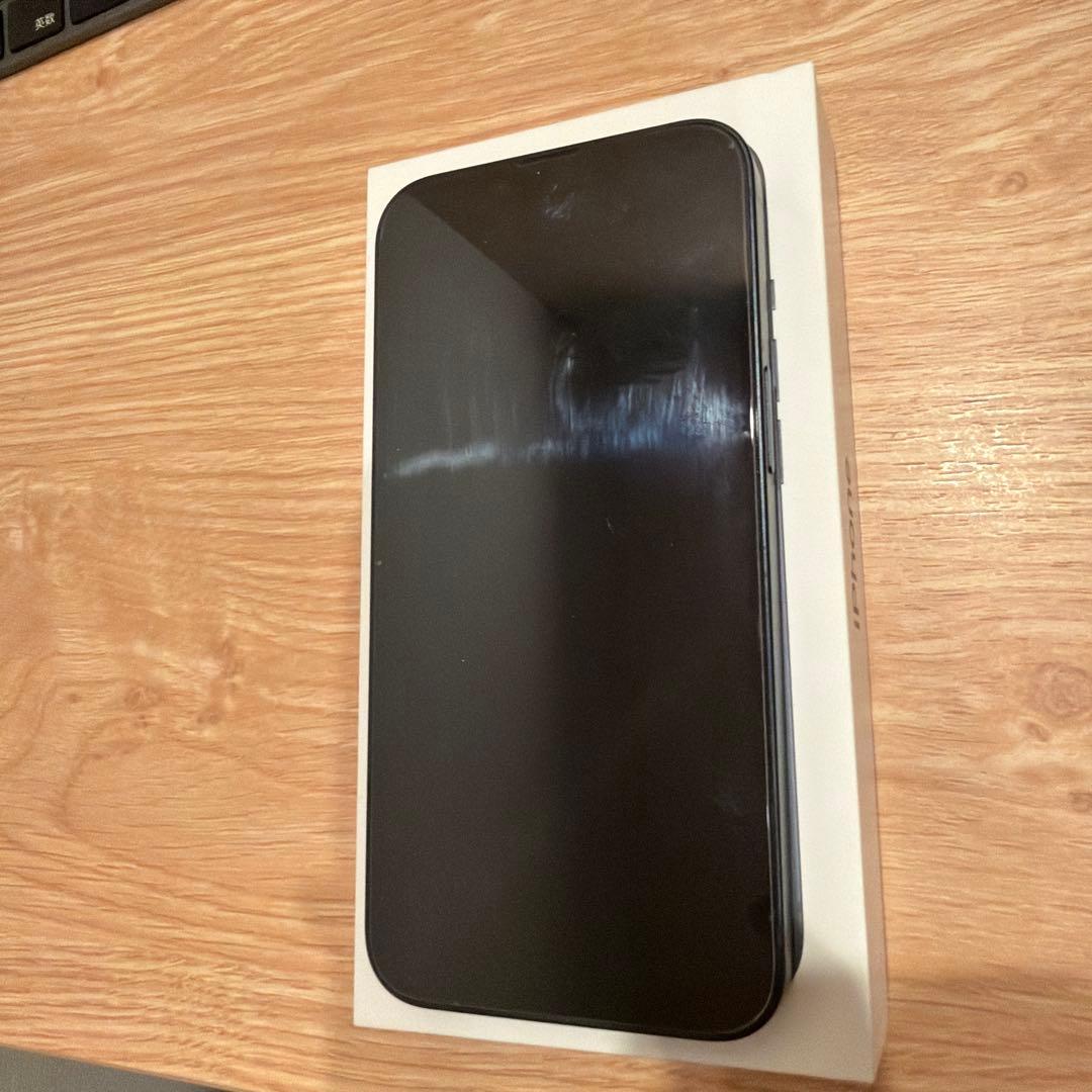 Apple iPhone 13 ブラック 本体　128gb 容量91%