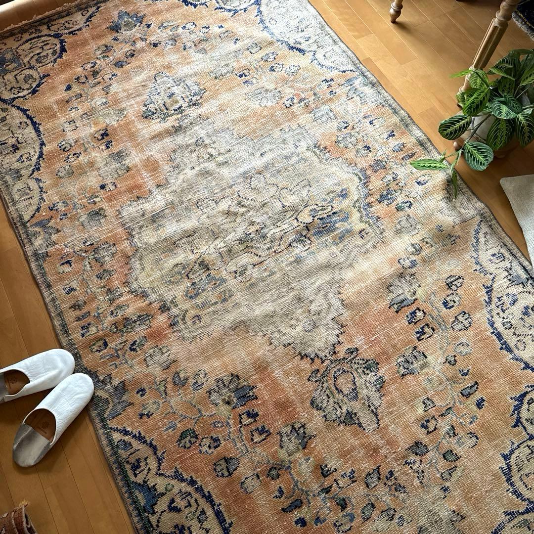 gigi（プロフ必読）　132×235擦れシャビートルコヴィンテージラグ