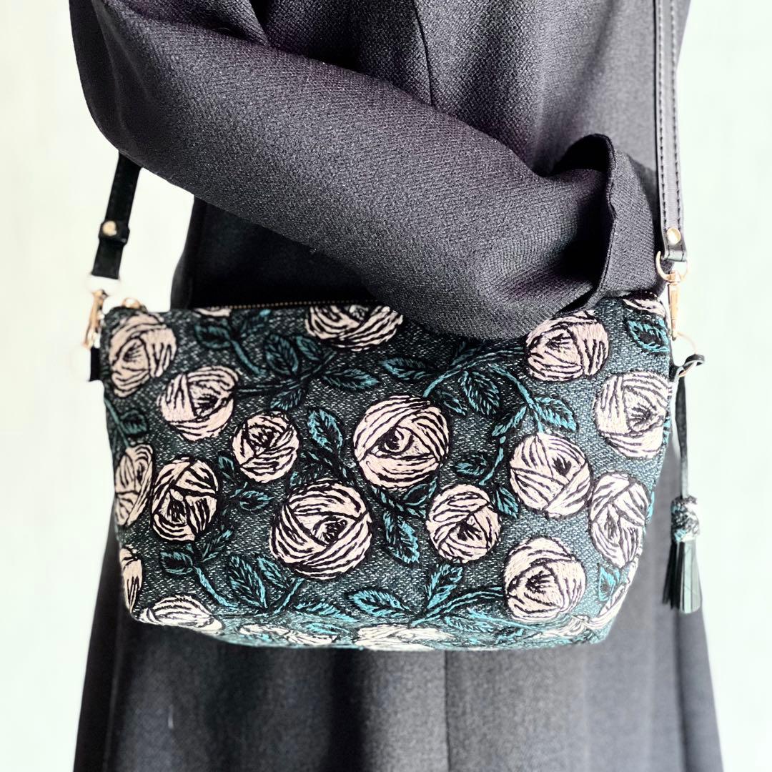 ミナペルホネン rosyショルダーバッグMB510-131