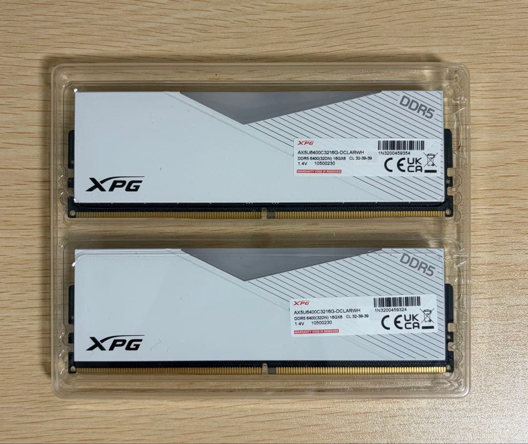 RGB DDR5 6400 CL32 32GB (16GBx2枚) White