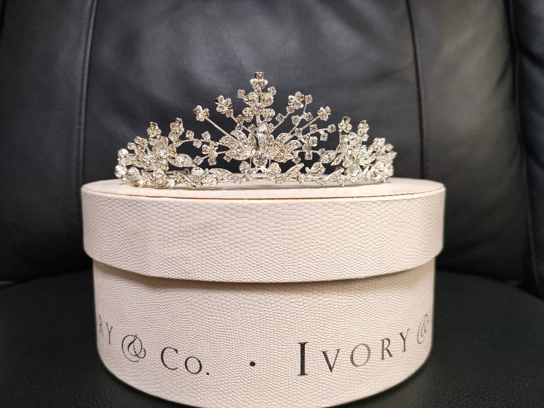 Ivory＆Co. ティアラ