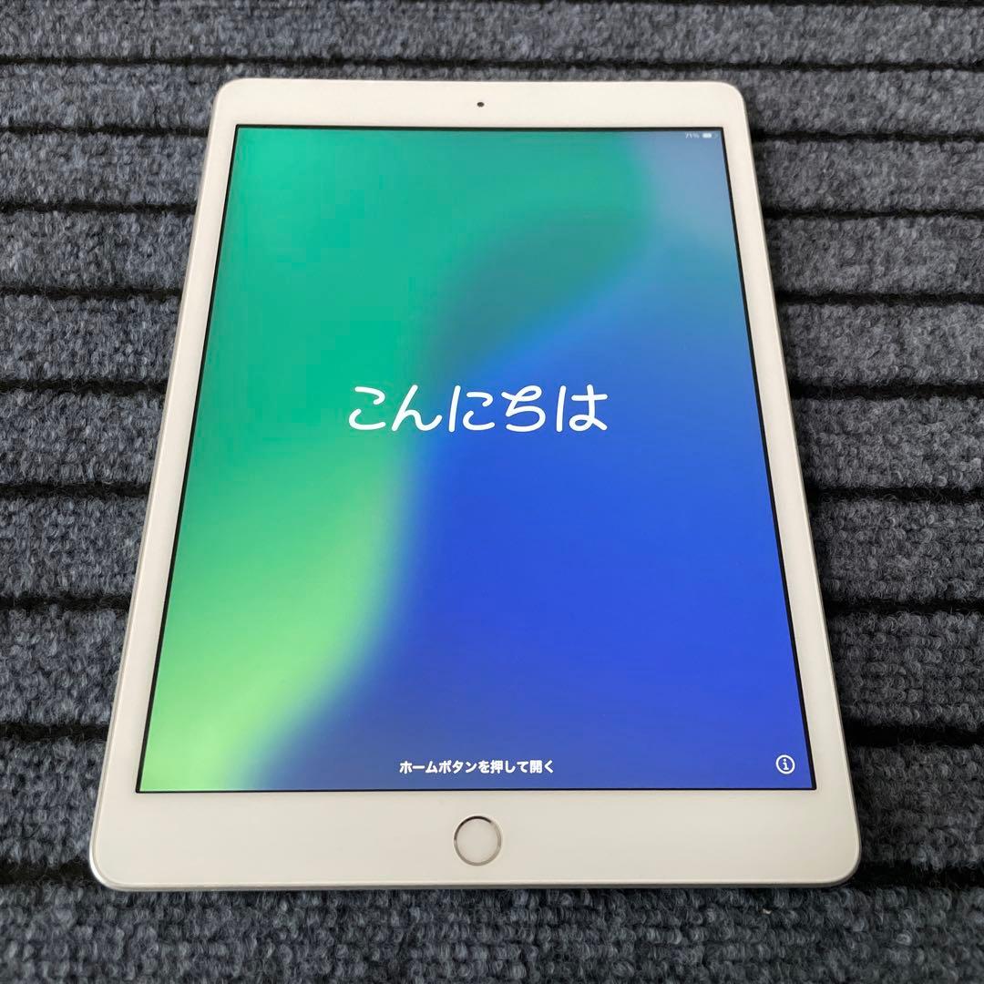 91 iPad 8世代 32GB SIMフリー シルバー