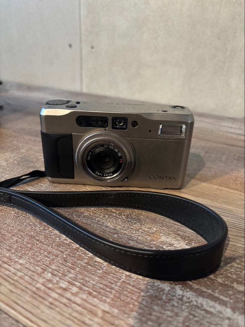 Contax tvs フィルムカメラ