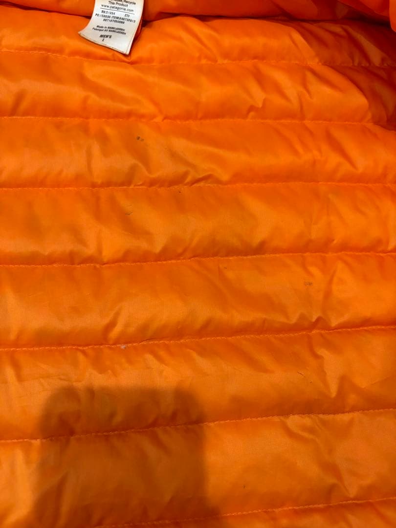 【廃盤色】patagonia ダウンセーター　オレンジ　ドローコード付
