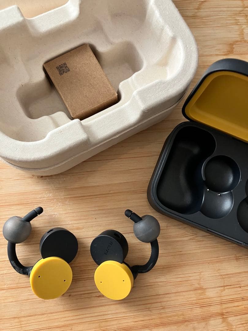 nwm/ヌーム DOTS オープンイヤー型 完全ワイヤレスイヤホン　イエロー