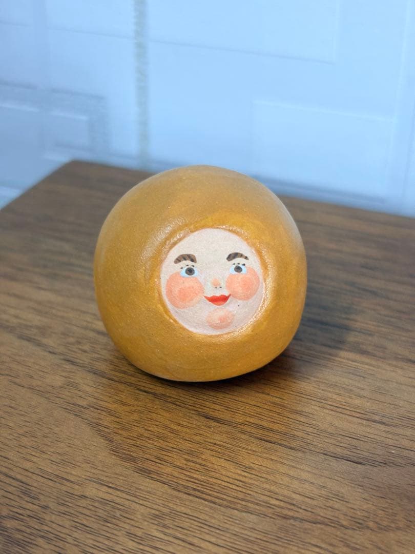 岡モータース　最新　黒糖まんじゅう