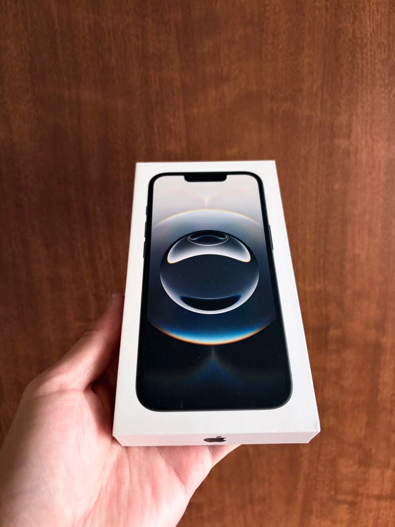 美品　Apple iPhone 15 ブラック 本体　92%