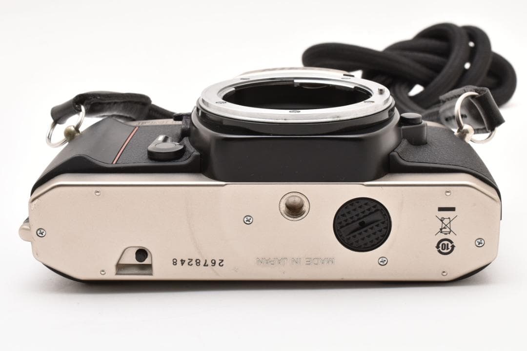 超美品 NIKON ニコン FM10 モルト新品交換済 M484