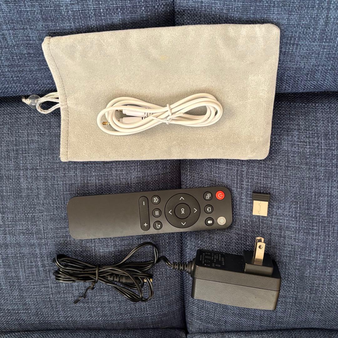 処分予定 UENO-mono ミニプロジェクター KABÉNI 本体